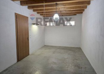 Stanza vuota - Three-room apartment Via Cal Di Zoc
1, Valdobbiadene - photo 20