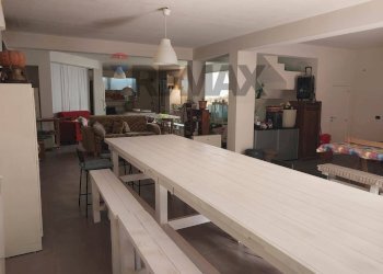 Sala da pranzo - Villa Contrada Musebbi
 
160, Modica - foto 6