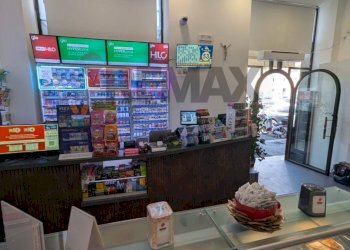 Soggiorno - Attività Commerciale piazza libertà
 
2, Ragusa - foto 2