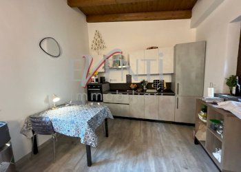 Foto 4 - Trilocale VIA VICOLO BERNEZZO
 
31, Pinerolo - foto 4