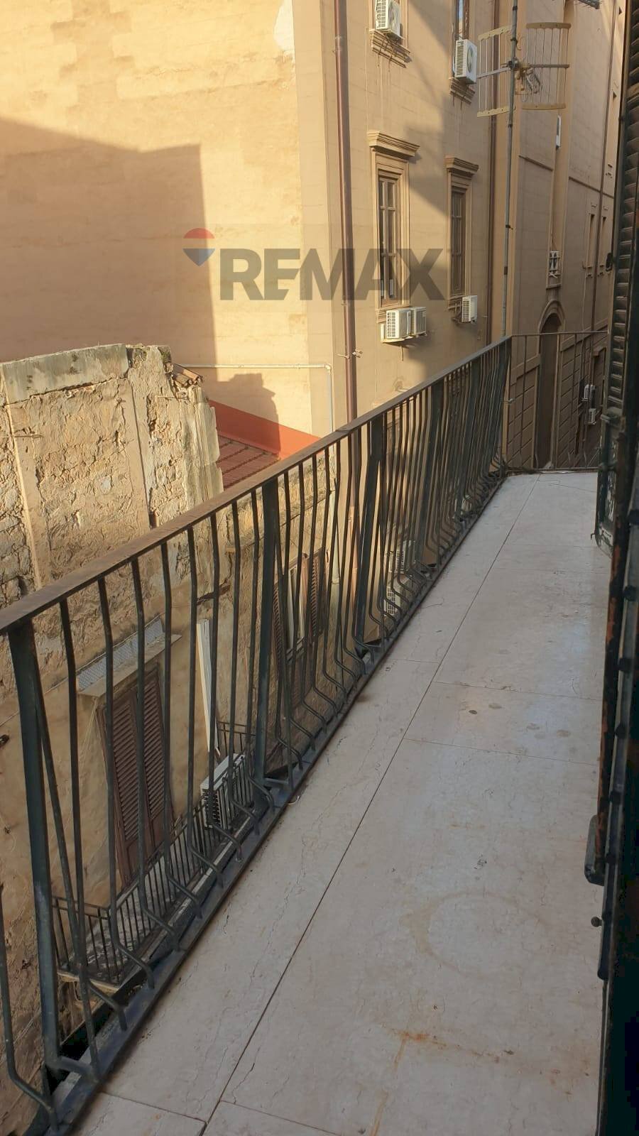 Balcone - Apartment Via Dell'Università
 
40, Palermo - photo 3