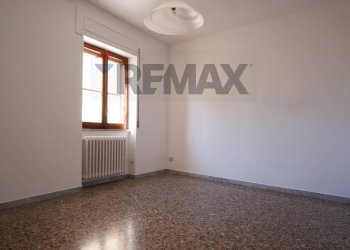 Stanza vuota - Three-room apartment via Ponticello
 
16, Crispiano - photo 6