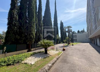 Foto 16 - Bilocale VIA VITTORIALE
 
11, Gardone Riviera - foto 16