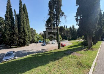 Foto 20 - Bilocale VIA VITTORIALE
 
11, Gardone Riviera - foto 20
