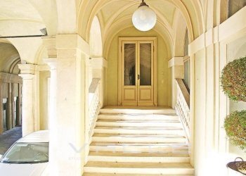 Edificio - Apartment viale delle mura, Bergamo - photo 16
