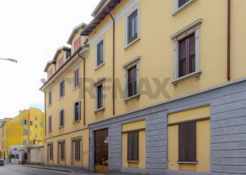 Edificio all\'aperto - Attic Via Lisiade Pedroni
 
9, Milano - photo 1