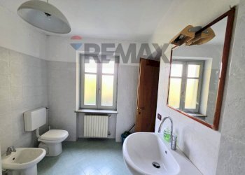 Bagno - Bilocale via Pralafera
 
28, Torre Pellice - foto 9