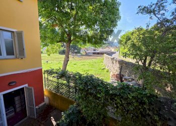 Giardino - Bilocale via Pralafera
 
28, Torre Pellice - foto 26