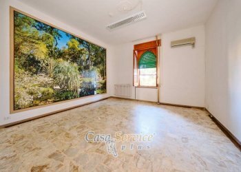 Stanza non arredata - Villa via Ada Negri, Oria - photo 16