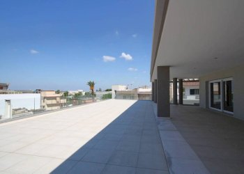 Terrazzo - Negozio via Fabio Filzi, Matino - foto 22