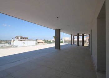Terrazzo - Negozio via Fabio Filzi, Matino - foto 23