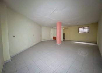 Magazzino - Negozio via dei Guasco, Alessandria - foto 5