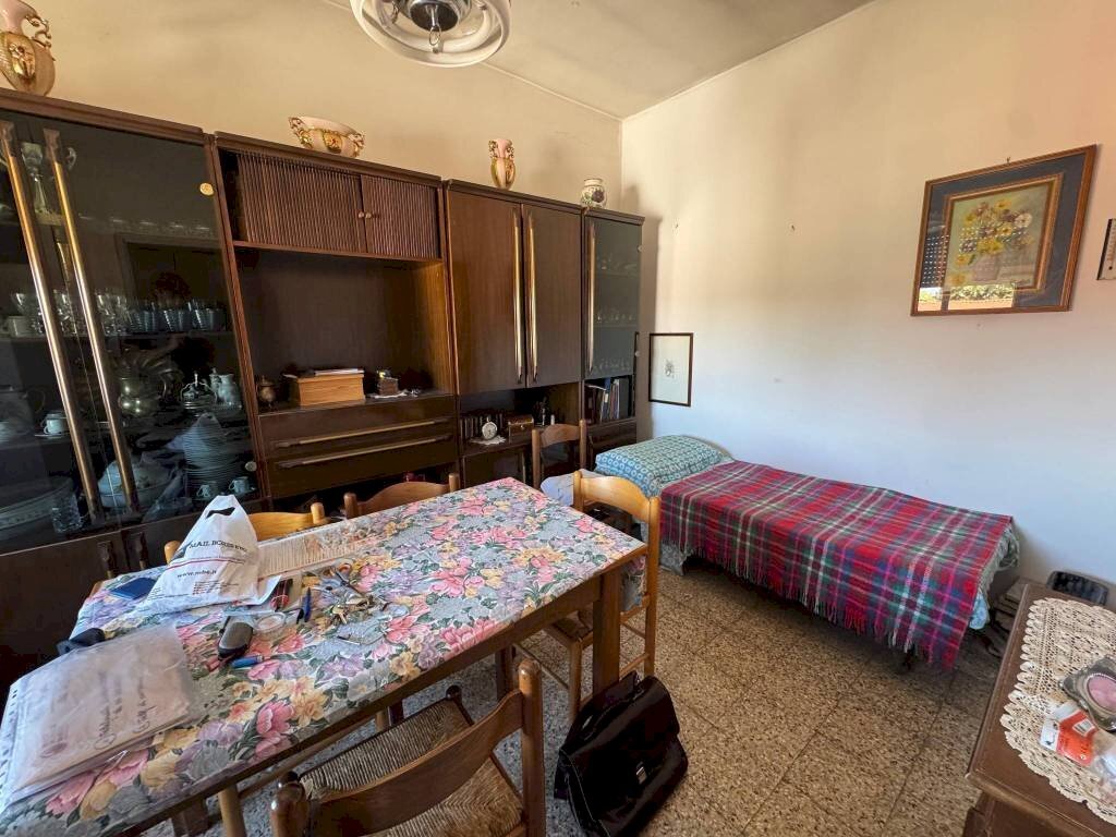 Soggiorno - Bilocale via Giuseppe Mazzini, 9, Arsago Seprio - foto 3