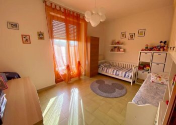 Camera da letto - Four-room apartment via Langhe, 408, Magliano Alpi - photo 12