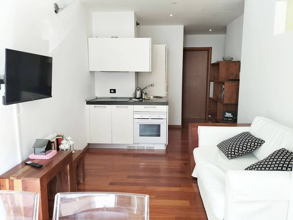 Cucina - Bilocale via Soperga, 36, Milano - foto 2