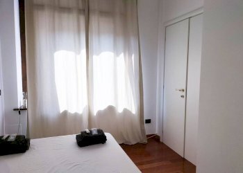 Camera da letto - Bilocale via Soperga, 36, Milano - foto 33