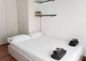 Camera da letto - Bilocale via Soperga, 36, Milano - foto 34