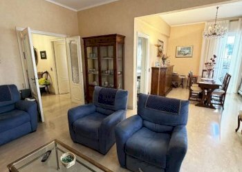 Salone - Appartamento via Cesare Cabella, 26, Genova (zona Castelletto) - foto 7