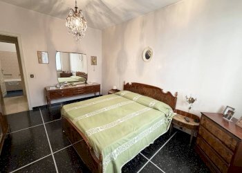 Camera da letto - Appartamento via Cesare Cabella, 26, Genova (zona Castelletto) - foto 42