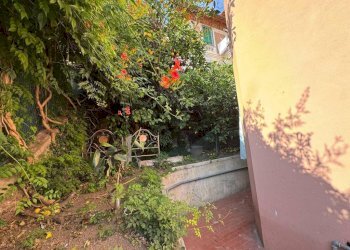 Ingresso - Quadrilocale via Patmo, Genova (zona Pegli) - foto 19