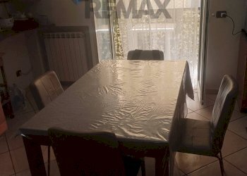 Sala da pranzo - Villa Via San Giovanni
 
60, Mugnano di Napoli - foto 14