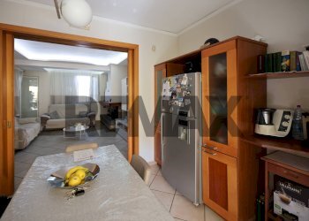 Sala da pranzo - Villa Via San Giovanni
 
nc, Mugnano di Napoli - foto 14