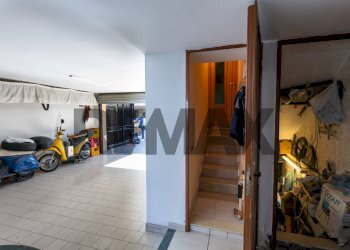 Scale - Villa Via San Giovanni
 
nc, Mugnano di Napoli - foto 41