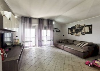 Salone - Quadrilocale via delle Pervinche, 71, Torino - foto 2