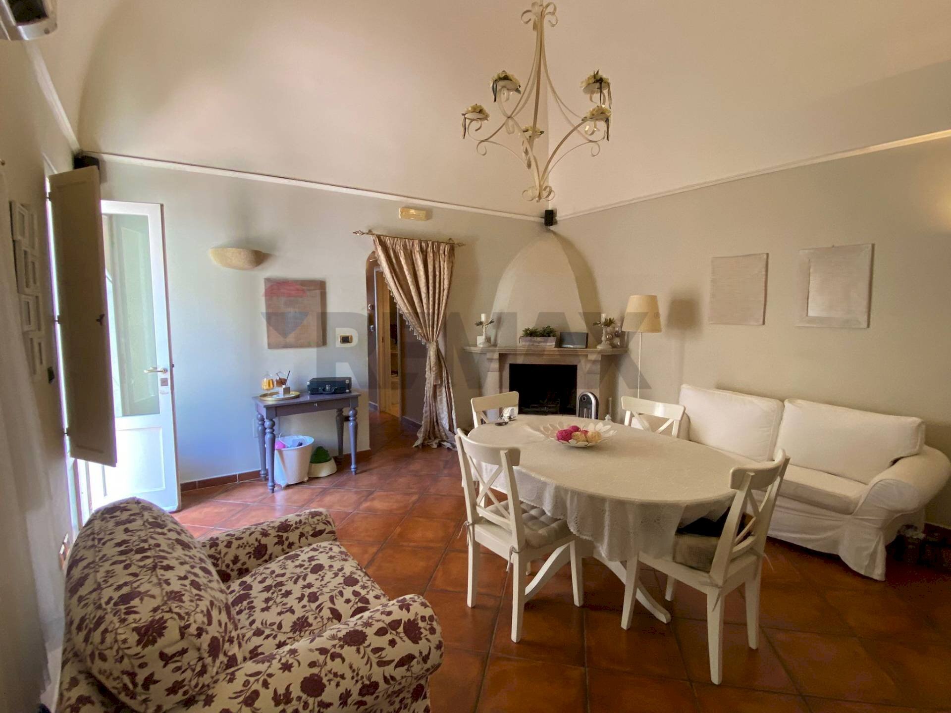 Sala da pranzo - Trilocale Trani - foto 1