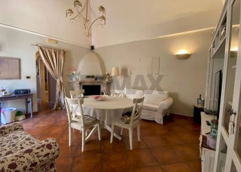 Sala da pranzo - Trilocale Trani - foto 4