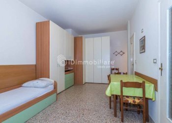 Camera da letto - Monolocale via Pietro Cavezzale, 6, Torino (zona Vanchiglia) - foto 3