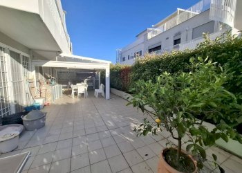 Patio esterno - Appartamento via Luce D'Eramo, Roma (zona Casal Boccone) - foto 7
