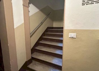Interno palazzo - Quadrilocale via Solferino, Bologna (zona Colli) - foto 3