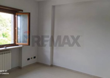 Stanza vuota - Three-room apartment Marino - photo 14