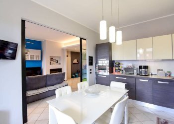 Cucina - Three-room apartment via Lanzi, 55, Cornate d'Adda - photo 7