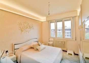 Camera da letto - Three-room apartment via Lanzi, 55, Cornate d'Adda - photo 14