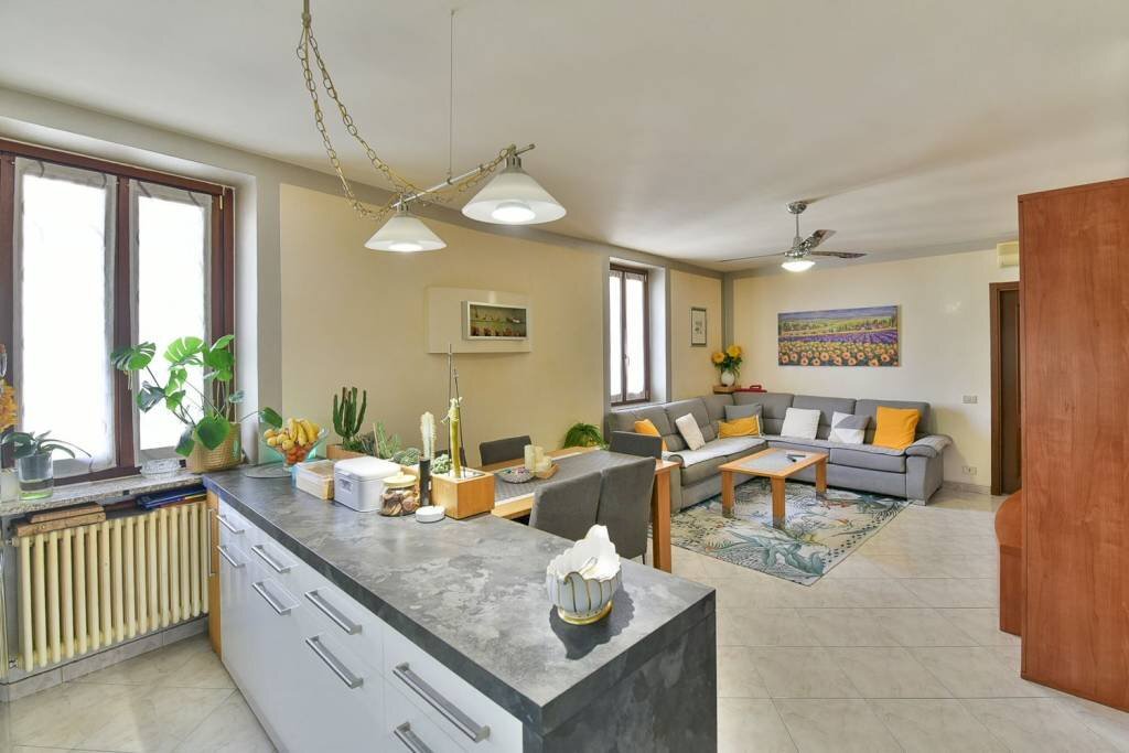 Cucina - Three-room apartment via Umberto I, 9, Renate - photo 1