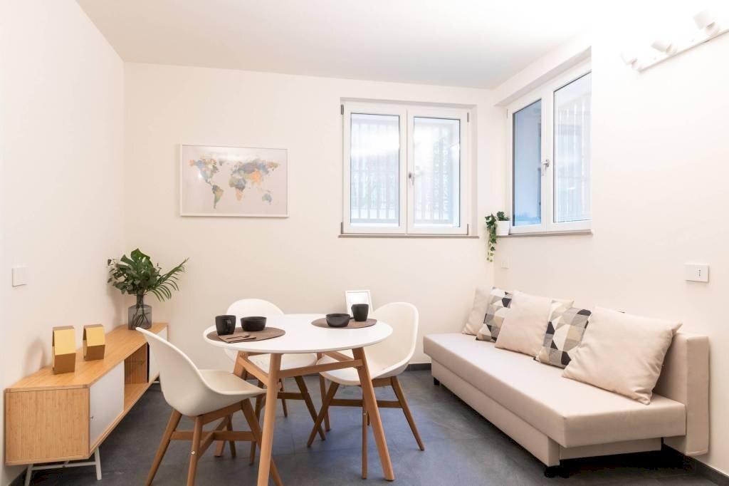 Salone - Bilocale via Plinio, 59, Milano (zona Città Studi) - foto 1