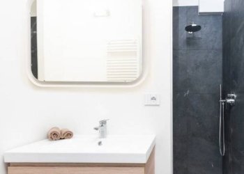 Bagno - Bilocale via Plinio, 59, Milano (zona Città Studi) - foto 7