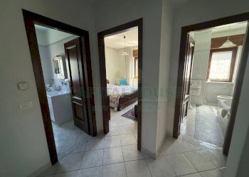 disimpegno primo piano - Villa Via Giovanni Falcone, Baronissi - photo 6