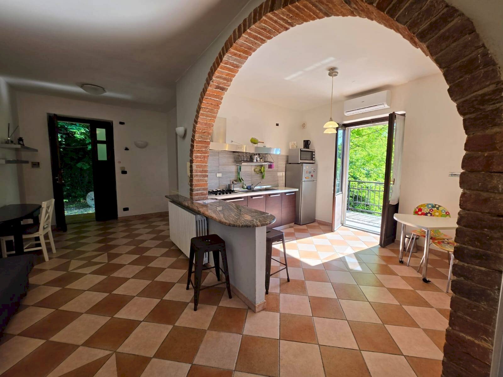 LIVING - Four-room apartment localita' boana
 
5, Asti - photo 1