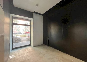 Interno non residenziale - Negozio corso Torino, 17, Genova (zona Foce) - foto 19