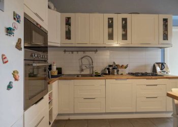 Cucina - Apartment via Costantino Maes, 50, Roma - photo 27