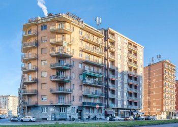 FACCIATA - Trilocale via GUIDO RENI, 215, Torino (zona Mirafiori Nord) - foto 1