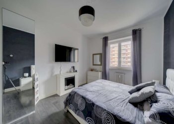 CAMERA DA LETTO - Trilocale via GUIDO RENI, 215, Torino (zona Mirafiori Nord) - foto 19