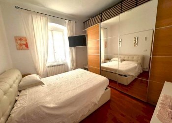 Camera da letto - Appartamento via Inferiore Costigliolo, Genova (zona Nervi) - foto 12