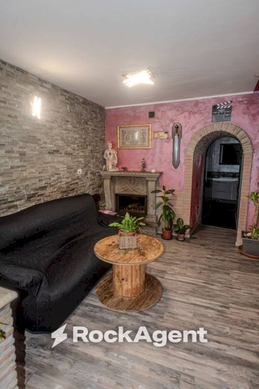 Salone - Casa indipendente via Piedisole, 11, Vignanello - foto 2