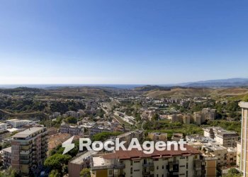Vista - Appartamento via Francesco Cilea, 25, Catanzaro - foto 31