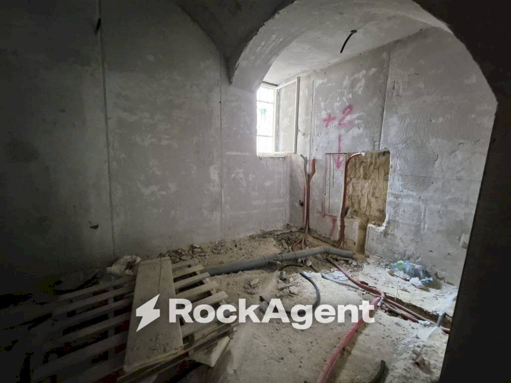 Stanza non arredata - Two-room apartment via Vittorio Veneto, 57, Gravina in Puglia - photo 3
