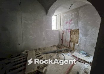 Stanza non arredata - Two-room apartment via Vittorio Veneto, 57, Gravina in Puglia - photo 3